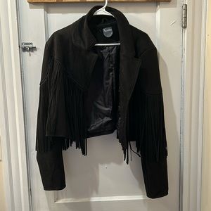 Suede fringe black cropped jacket from Arula
